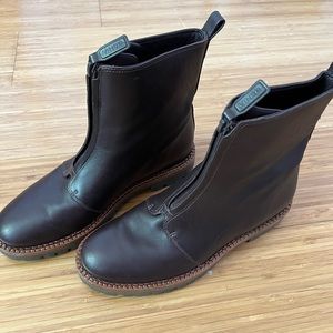 Vince Cabria chocolate brown zip front boot size 7